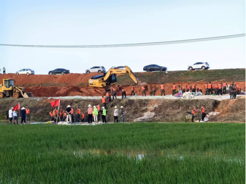 抗洪搶險報導-迎“汛”而上，奔赴前線 -299.png